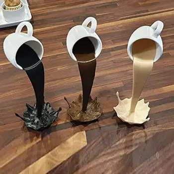 3D Plutitoare Vărsat Ceașca de Cafea Creative Sculptura Magic Turnarea Splash Acasă Bucatarie Bar Cafenea Decor de Arta Birou Ornamente pentru Masă