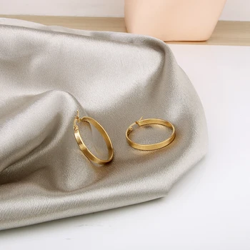 Culoare de aur din Oțel Inoxidabil Mici Hoop Cercei pentru Femei Rotund Gros Ureche Accesorii Moda Bijuterii Noi 2021 Fierbinte E0161
