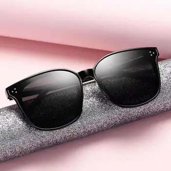 2021 Vintage Negru ochelari de Soare pentru Femei Ochelari de Soare Ochi de Pisica pentru Femei de Culoare Lentila Oglinda Lady Fashion Design de Brand de ochelari de soare de sex Feminin