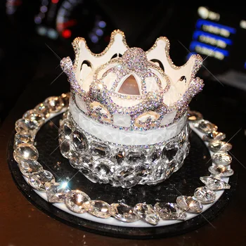Masina de lux Ornament Cristal Forma Coroanei Odorizant de Aer tabloul de Bord Decor Parfum Difuzor Mare Cadou pentru Femei Prietena
