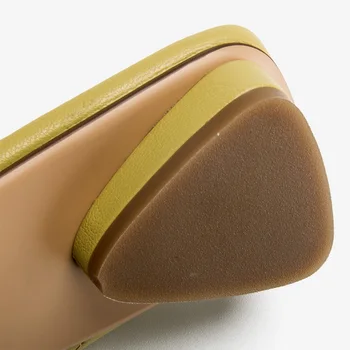 Donna-în 2021 Noua Moda de Vara Slip-on Catâri Brand de Lux din Piele pentru Femei Sandale Tocuri Joase în aer liber Doamnelor Papuci