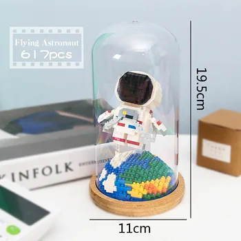 Seriile de spațiu MOC Astronaut Drăguț Micro Blocuri Cosmonaut Model cu Display Cutie de Lumină LED Diamond Mini Caramida Jucării pentru Copil