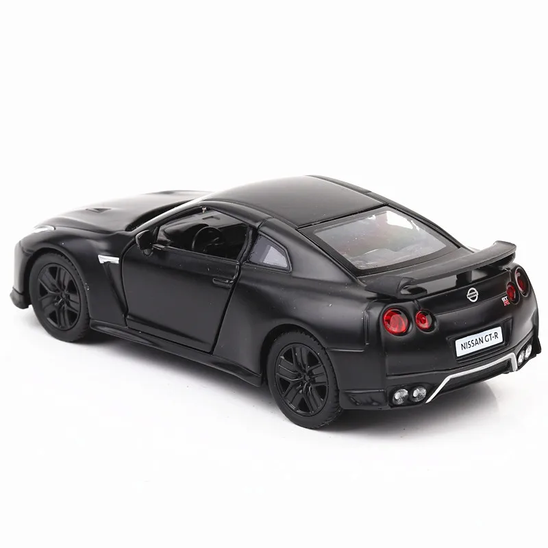 1:36 GT-R 35 Negru Rece Masina Sport din Aliaj turnat sub presiune Model de Masina de Jucarie cu retraga pentru Copii Cadouri de Colectare de Jucării