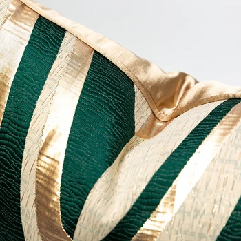 Fata de perna 45*45cm Lumină Stil Lux Canapea de Acoperire Mare si Ondulat Aur Verde cu Dungi Model Poliester Pernă de uz Casnic