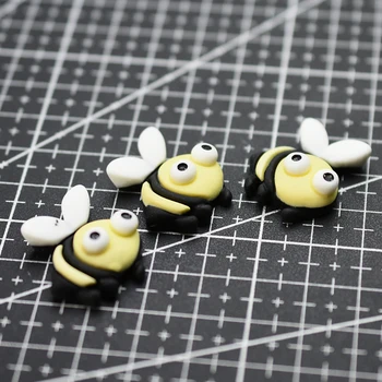 1pcs/lot resin flat back simulation bee 24mm Embellishment DIY Phone Decoration
