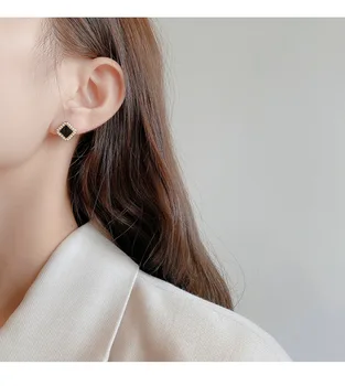Moda Fierbinte De Vânzare Piața Pearl Cercei Femei 2020 Nou Stil Hong Kong Temperament Simplu Retro Elegant Feminin Ureche Pandantiv Maree