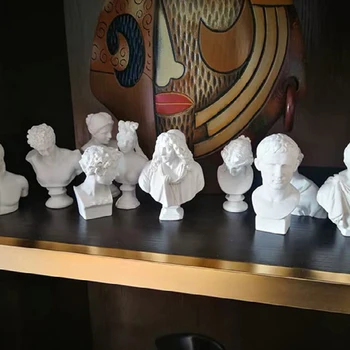 1 BUC casă de Păpuși în Miniatură Rășină Statuie Decor Acasă Europeană de Sculptură Figurine de Artă Modernă Caracter de Model Pentru Decorare