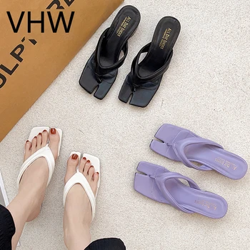 Femei Sandale De Vară 2021 Moda Pătrat Separate In Picioare Papuci De Casă Mijlocul Tocuri Sandale Femei De Vară Pe Plajă Flip Flops