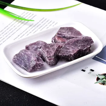 1 BUC Naturale Violet Spodumene Piatră de Vindecare Reiki Dur Pietriș Minerale Rezervor de Pește de Rock, Specimen Fi Folosit Pentru Decorarea Acasă Cadou