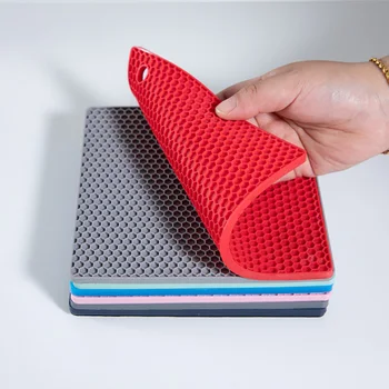 17cm Pătrat de Izolare Rezistent la Căldură Pad Silicon Mat Bea Coaster Non-Alunecare Oală Mat Masă de Bucătărie Mat Pad